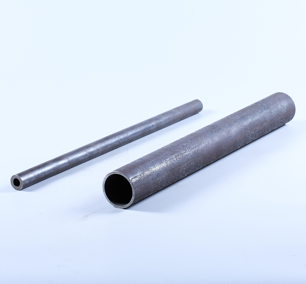 أنابيب فولاذية غير ملحومة دقيقة ASTMA519 / A106 / A500 DIN1629 / 17121 / 2391EN10305 JIS3441 / 3444/3445